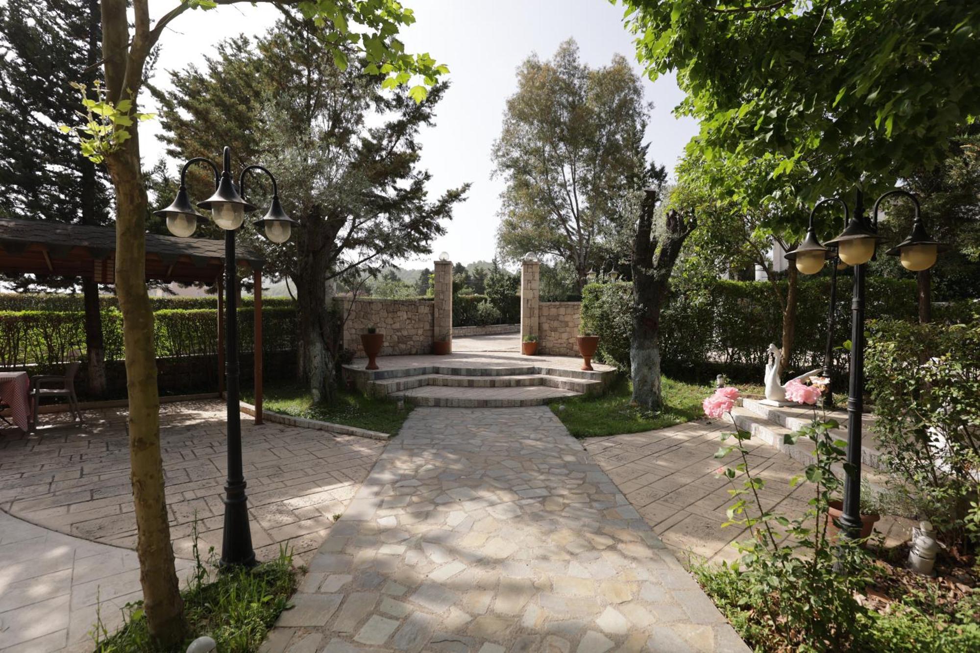 Mema Resort Mirash Dış mekan fotoğraf